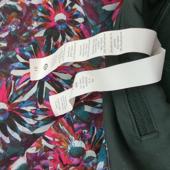 Lululemon Skort Size 10 - Picture 4 of 4
